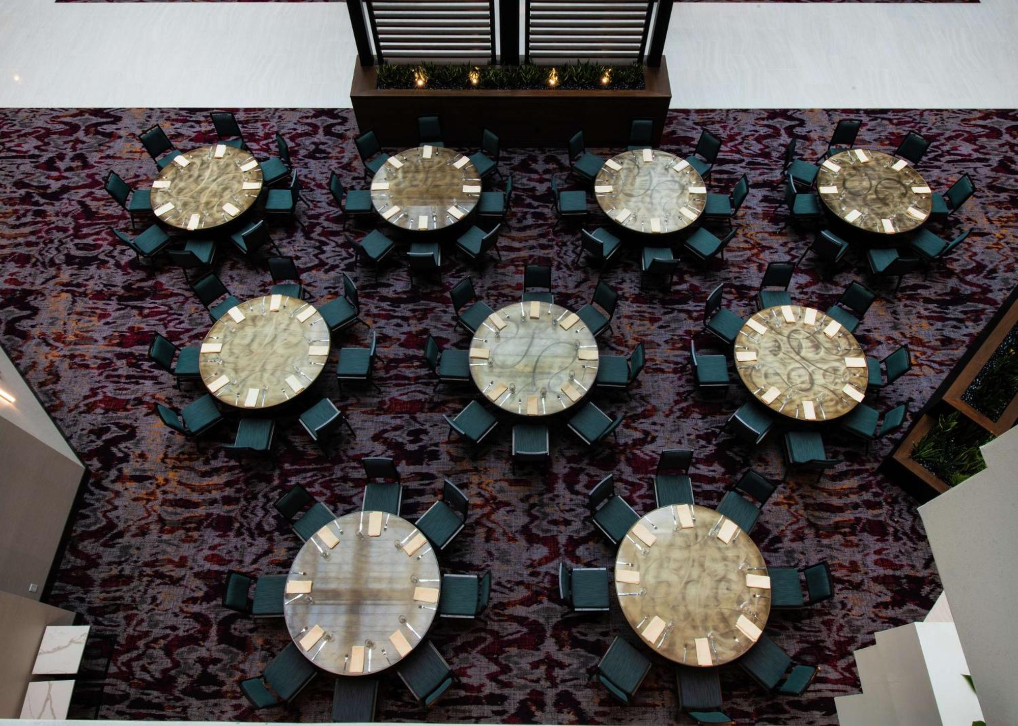 Embassy Suites By Hilton Walnut Creek Exterior photo